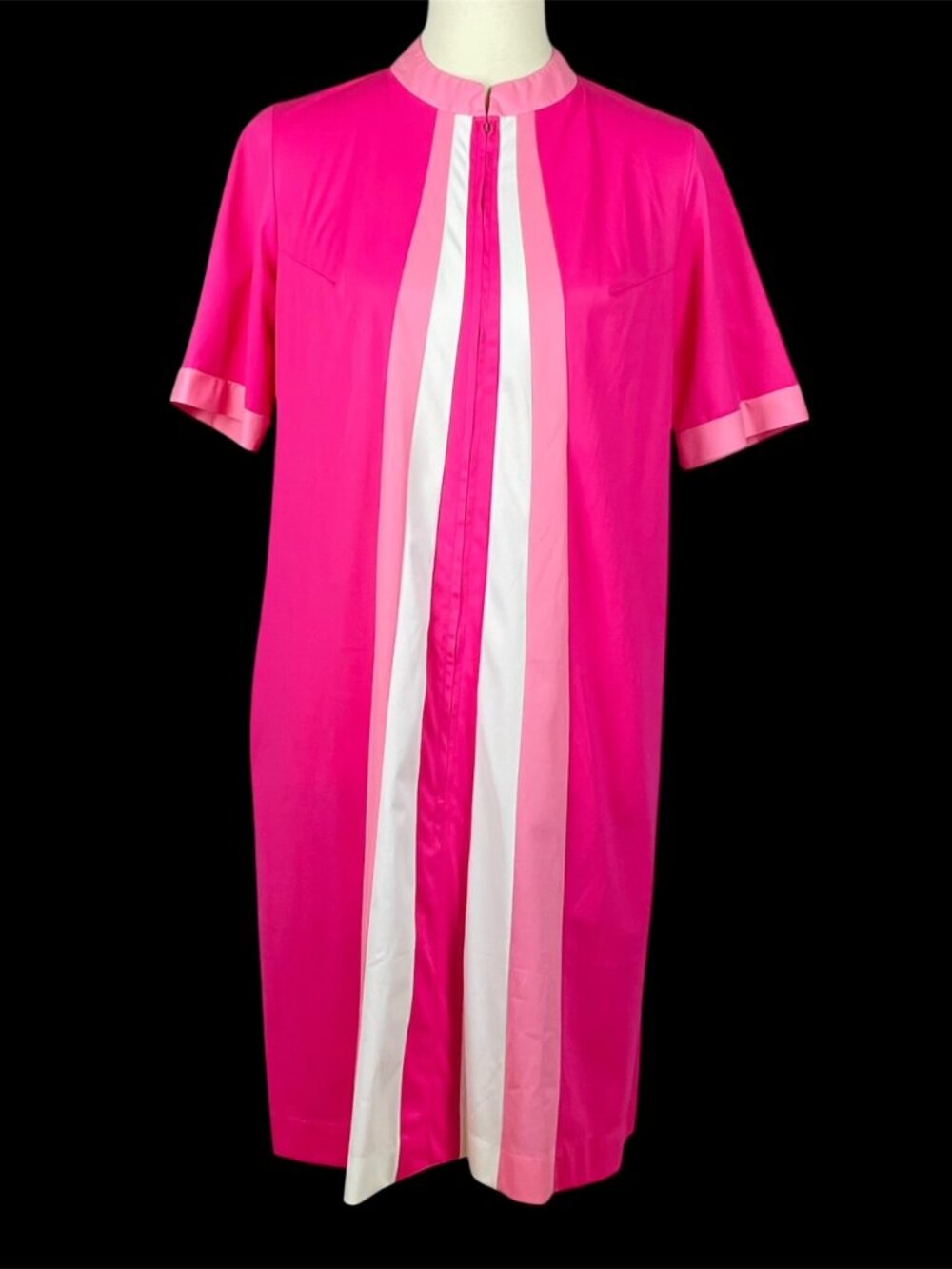 Vtg 70s JC Penney Loungewear House Dress Robe Sz S Hot Pink Mod Glam Granny Chic